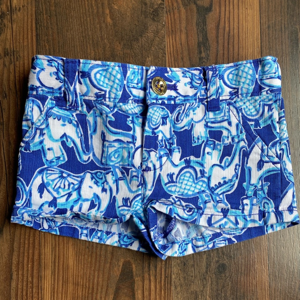Lilly Pulitzer- Girls Shorts- Size 2